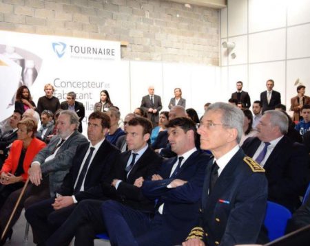 Emmanuel Macron en visite chez Tournaire : « Vous êtes un bel exemple »